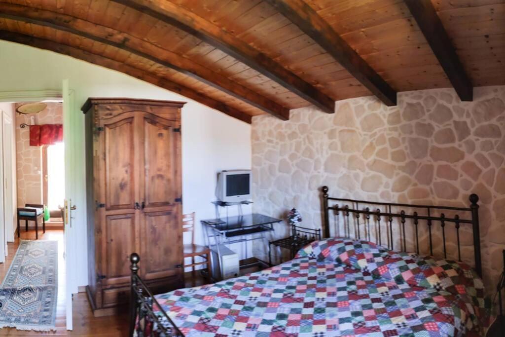 Neli, Palazzolo Acreide, Siracusa, Hot Tub, Wi-fi & Parking * Palazzolo Acreide
